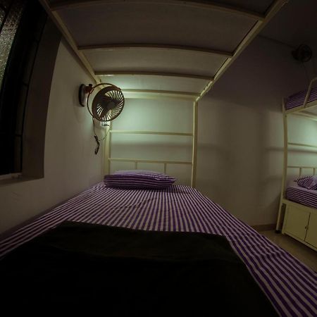 Bonds Hostel Candolim Eksteriør bilde
