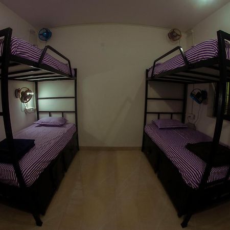 Bonds Hostel Candolim Eksteriør bilde