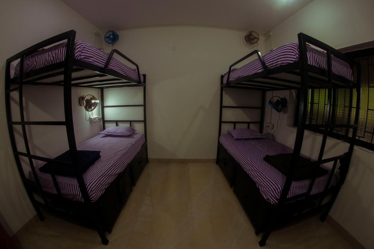 Bonds Hostel Candolim Eksteriør bilde